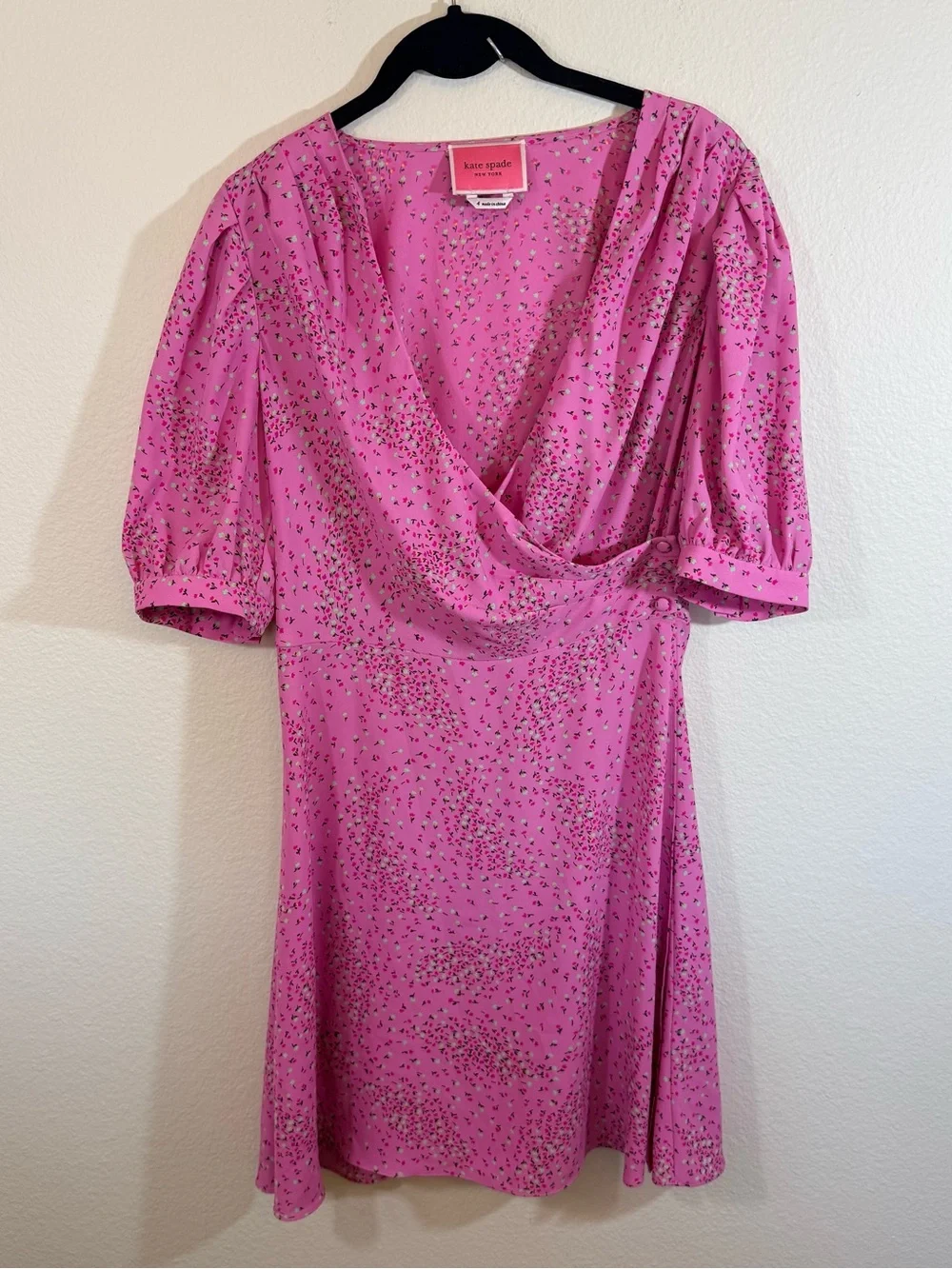 KATE SPADE Pink Meadow Wrap Dress with Scattered Floral Print